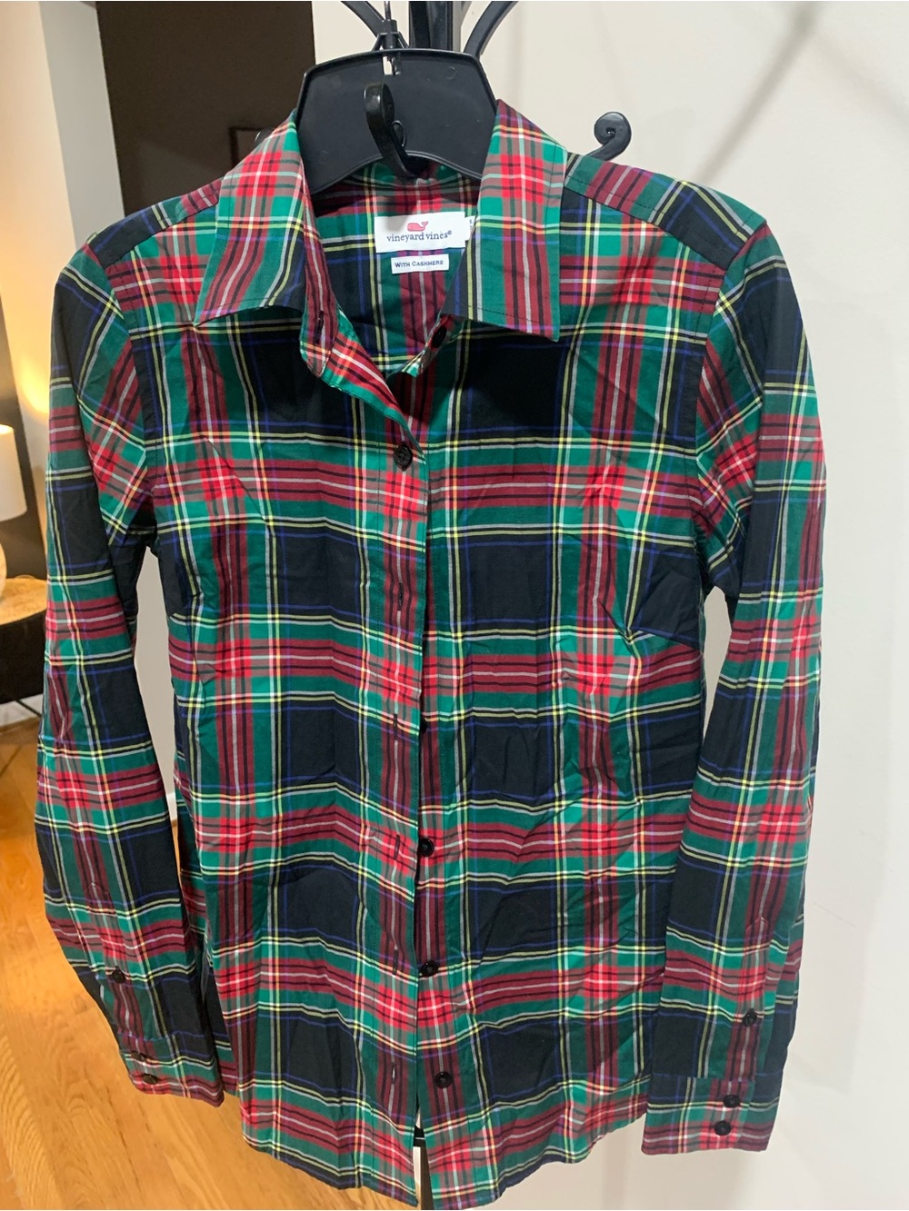 Vineyard Vines Women’s Red & Green Plaid Button-Up Shirt